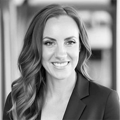 Lauren Holtvoigt, DVM